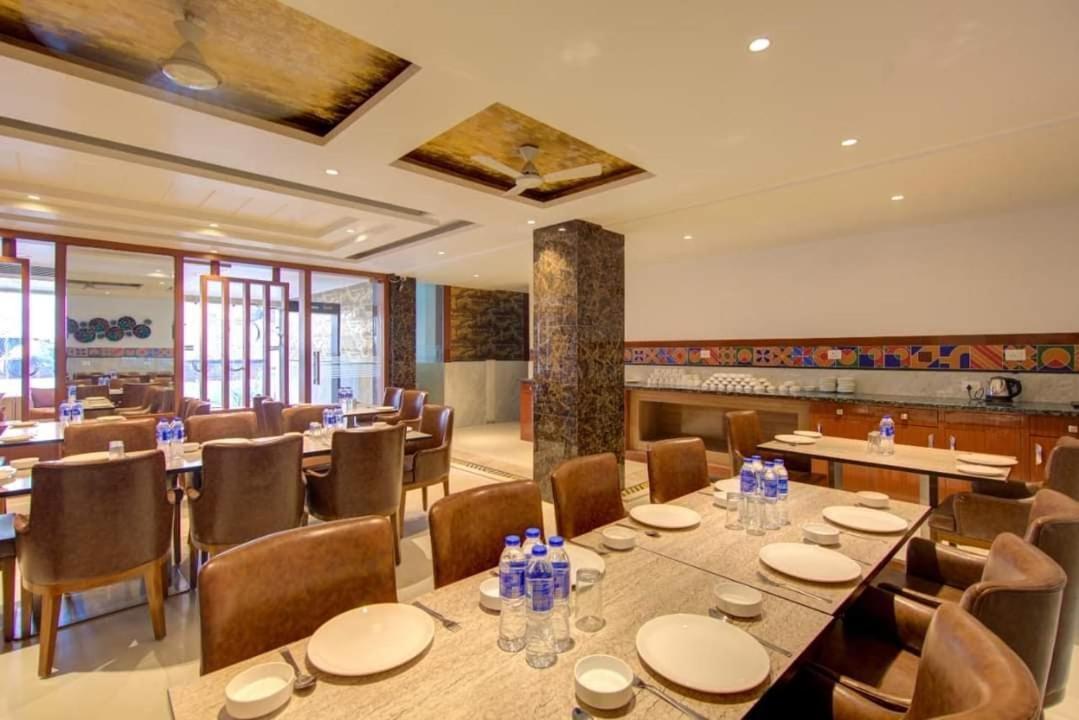 Hotel Salt And Rove New Delhi Aiport Экстерьер фото