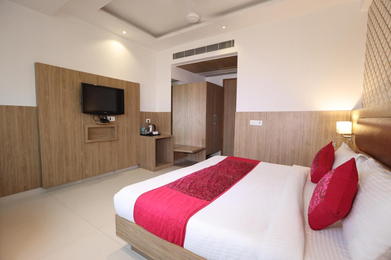 Hotel Salt And Rove New Delhi Aiport Экстерьер фото